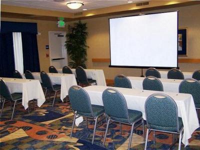 Holiday Express & Airport Natomas, An Ihg Hotel Sacramento