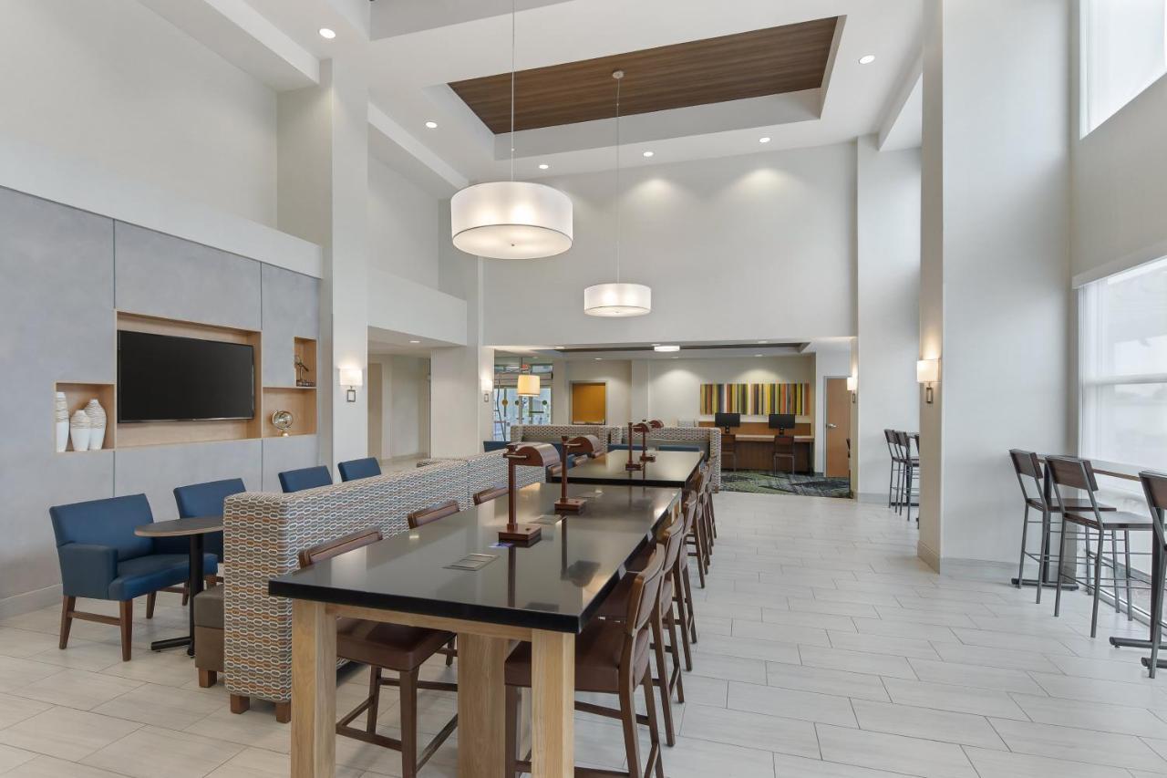 Express & Airport Natomas, An Ihg 2*